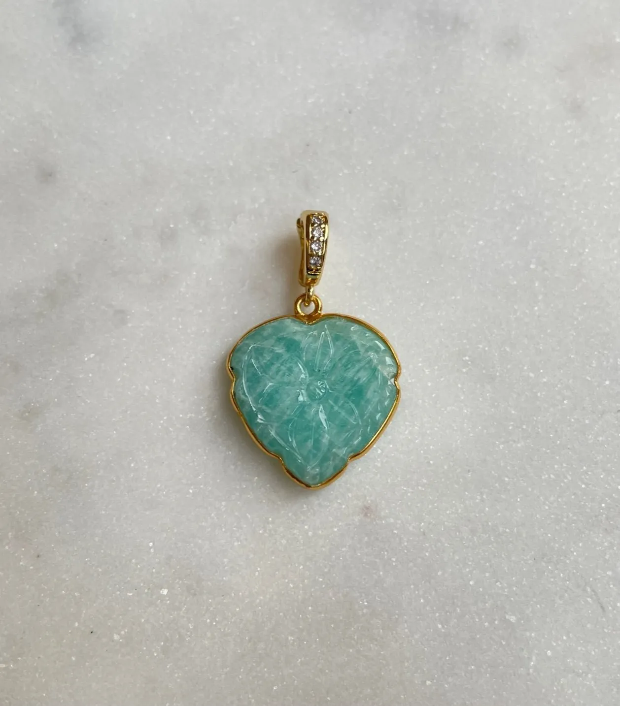 Nouveau ! ROOM SERVICE JEWELRY Charm Blossom Amazonite