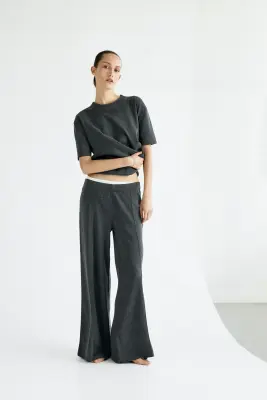 T-shirt en maille fine - Gris foncé chiné — photo 2