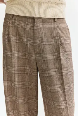 Pantalon chic Loose Fit - Beige/carreaux — photo 1