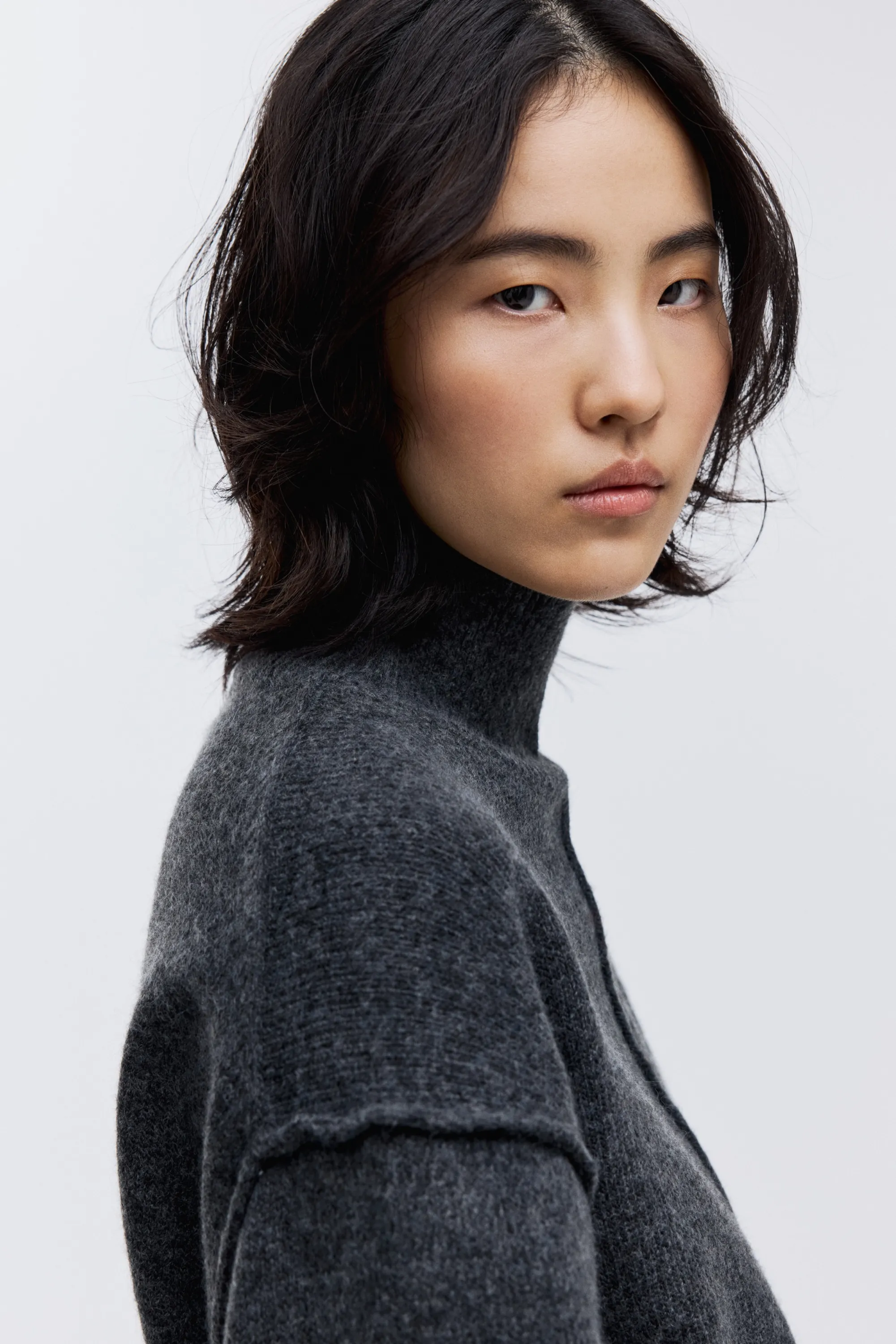 Pull à col cheminée avec coutures décoratives - Gris foncé chiné