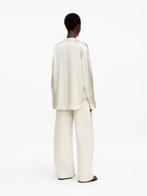 Chemise en satin de soie - Blanc cassé — photo 2