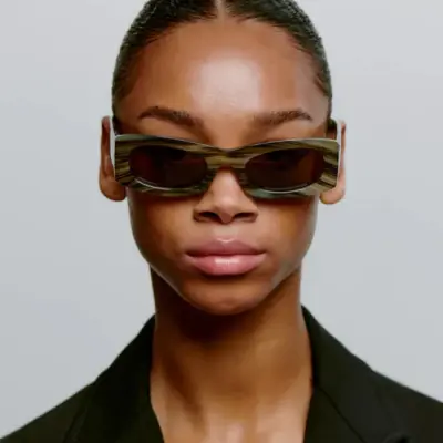 Lunettes Frida Stripped Horn — photo 4