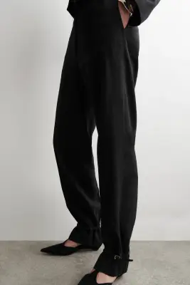 PANTALON DE TAILLEUR DROIT EN LIN - NOIR — photo 2