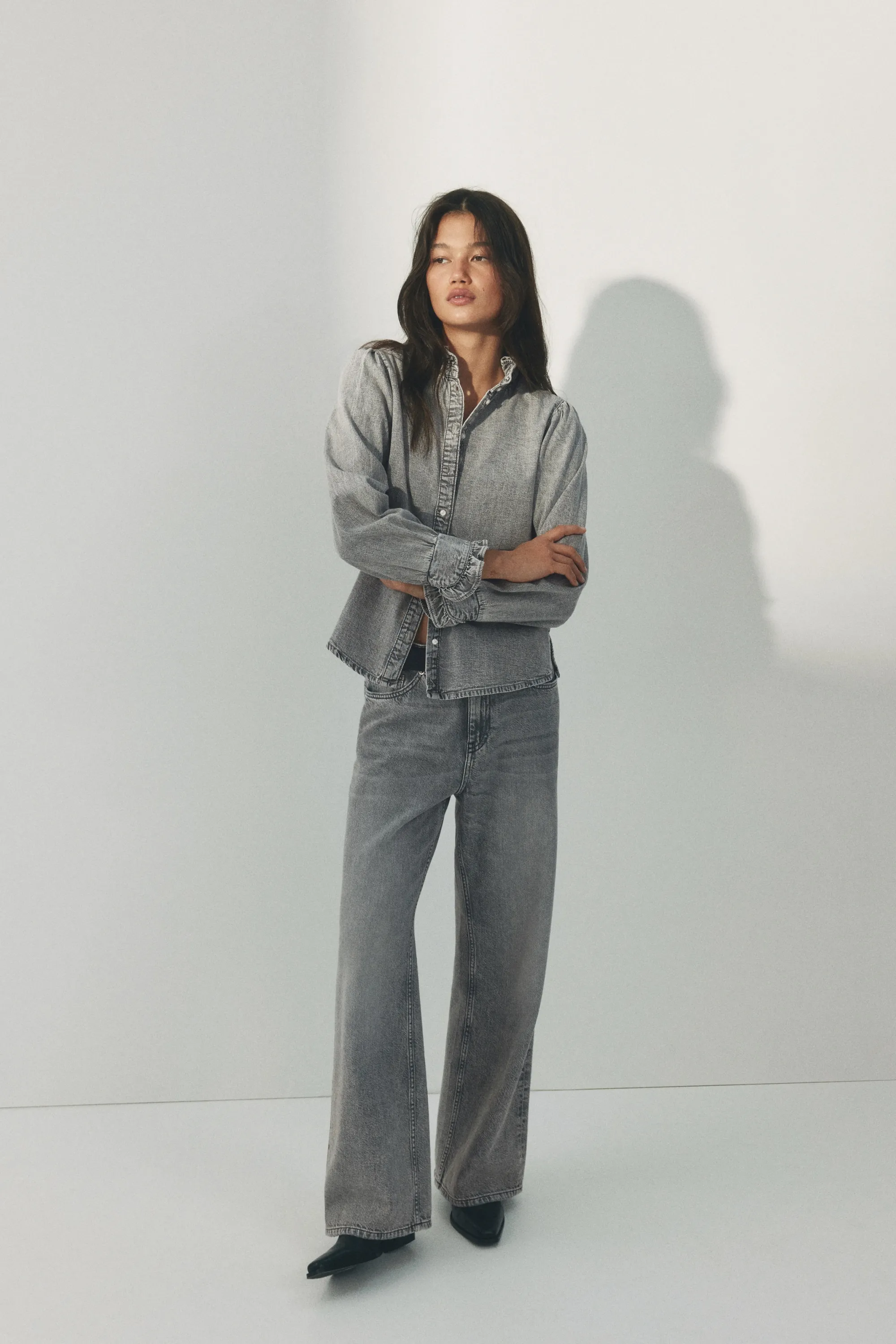 Frill-trimmed denim blouse - Gris
