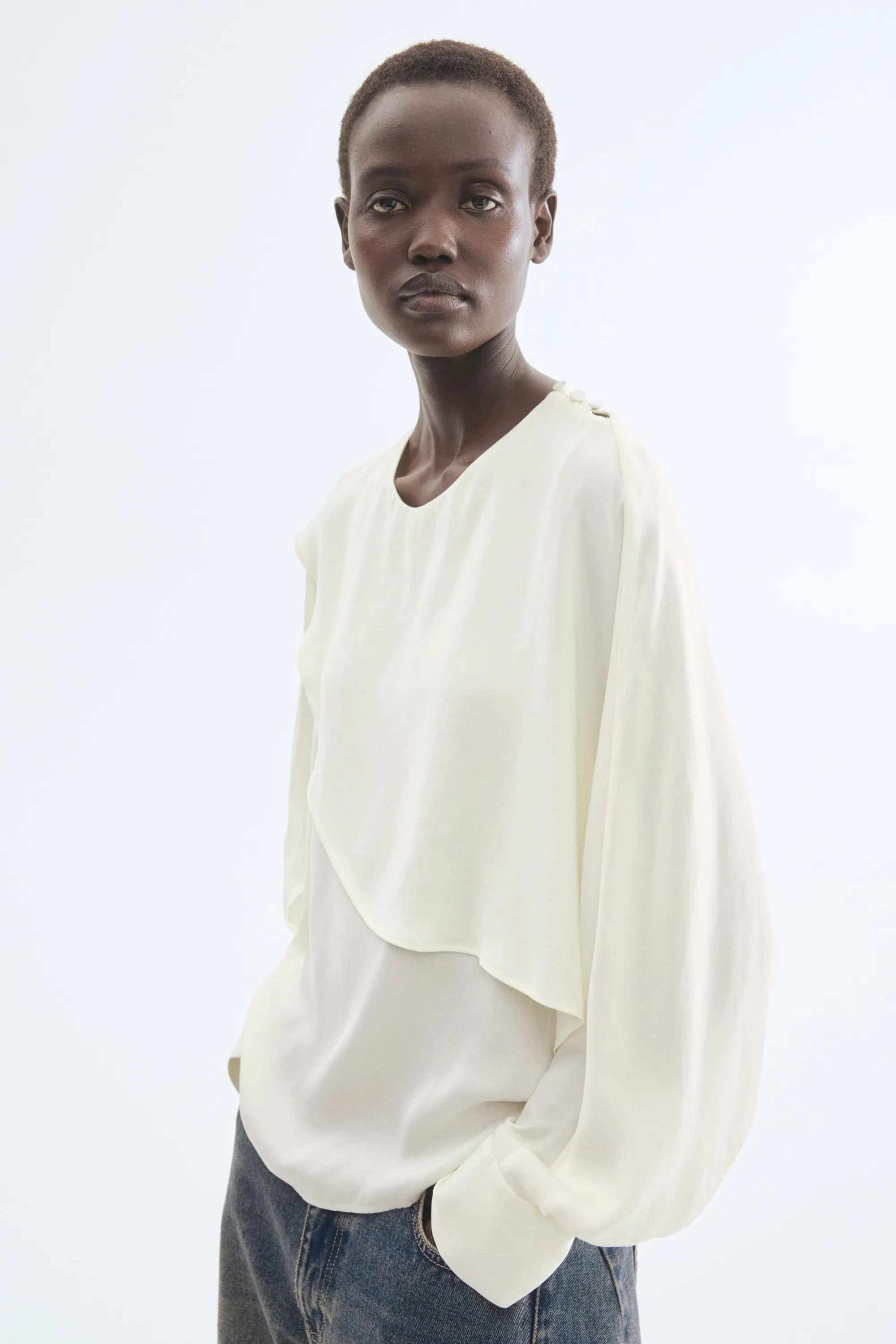 Blouse avec détail façon cape - Crème