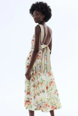 Robe avec détail à nouer - Crème/fleuri — photo 1