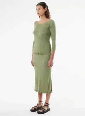 Pull en viscose et fibre irisée