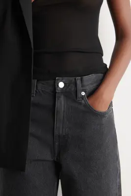 BERMUDA CHORD DROIT EN DENIM - NOIR — photo 2