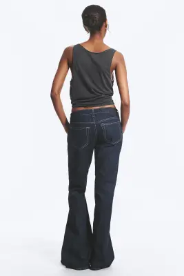 Jean bootcut ajusté taille basse Nova - Blue Rinse – Bleu foncé — photo 3