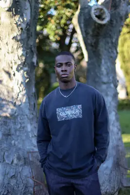 Le T-shirt Box Logo — photo 2