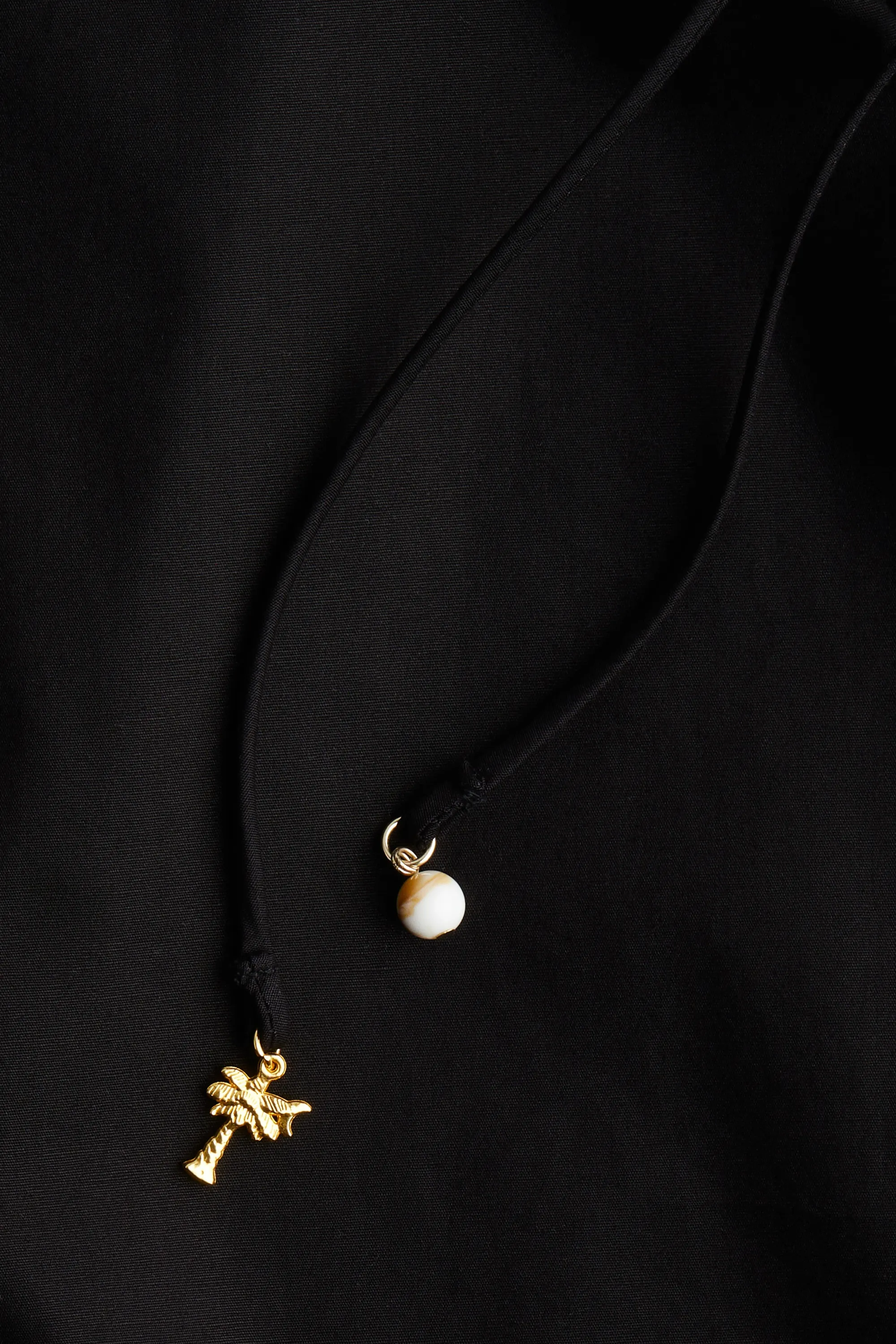 Robe avec cordon de serrage à l'encolure - Noir