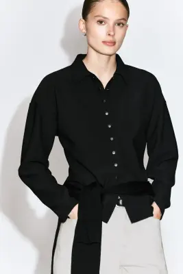 CHEMISE CINTRÉE EN JERSEY DE CRÊPE - NOIR — photo 4