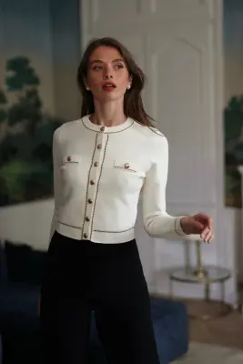 Lillianna Short Cardigan - Cream with beige — photo 3