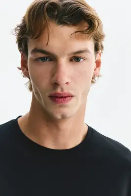 T-shirt Regular Fit en coton pima - Noir — photo 2