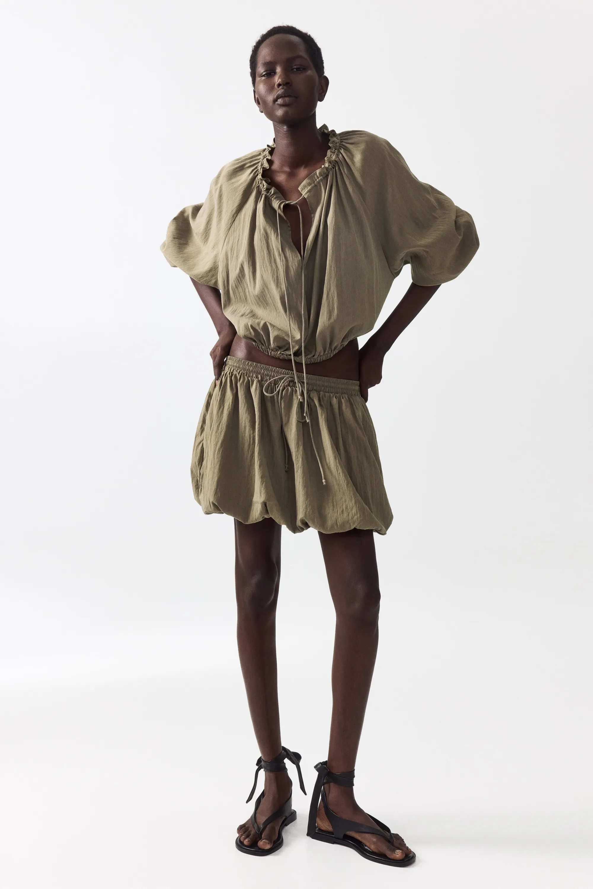 Bubble-hem skirt - Vert kaki clair