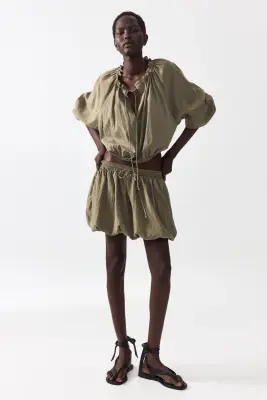 Bubble-hem skirt - Vert kaki clair — photo 1