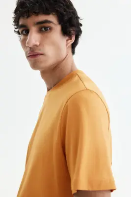 T-shirt Regular Fit - Orange — photo 2
