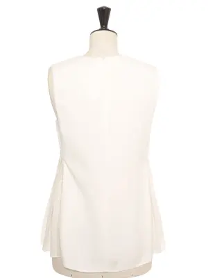 Top col rond sans manche plissé en crêpe blanc Prix boutique $630 Taille 36 — photo 5