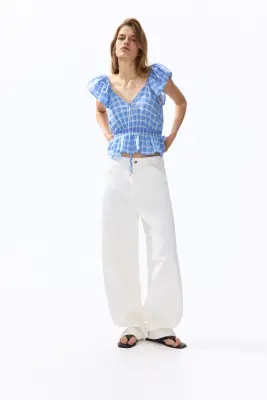 Blouse à manches volantées avec basque - Bleu/carreaux — photo 1