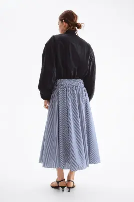 Jupe à taille smockée - Bleu marine/rayé — photo 2