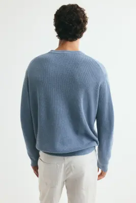 Pull Regular Fit en maille de coton côtelée - Bleu moyen — photo 3