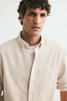 Chemise Regular Fit en velours côtelé - Beige clair — photo 2