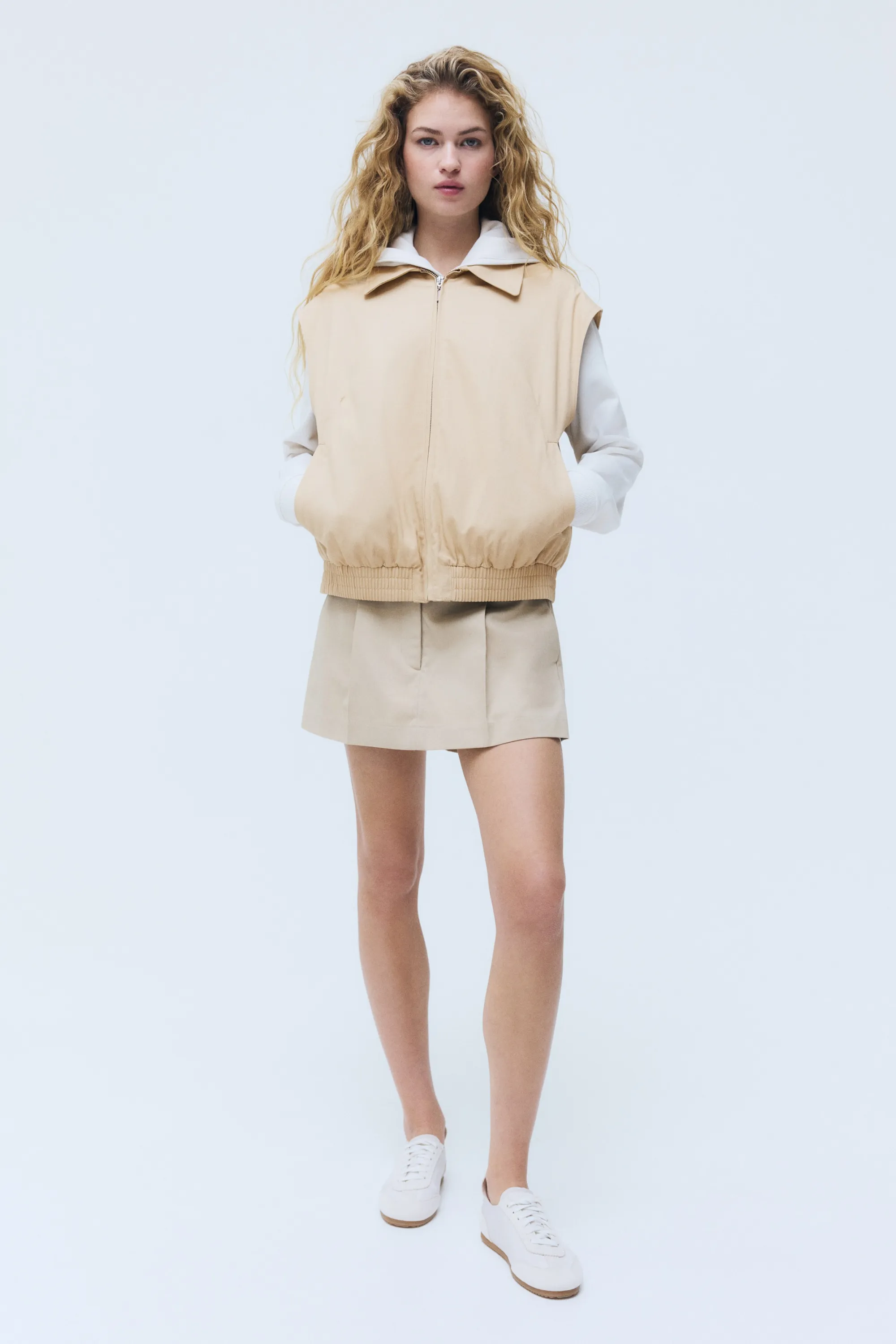 Veste sans manches en coton avec col - Beige