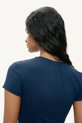 T-shirt ajusté en microfibre - Bleu marine — photo 2