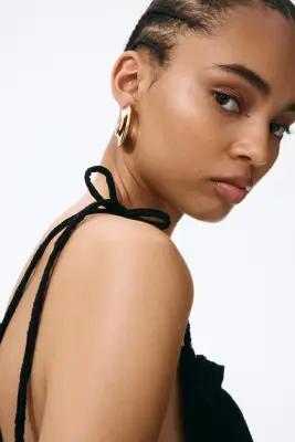 Robe froissée avec bretelles à nouer - Noir — photo 1
