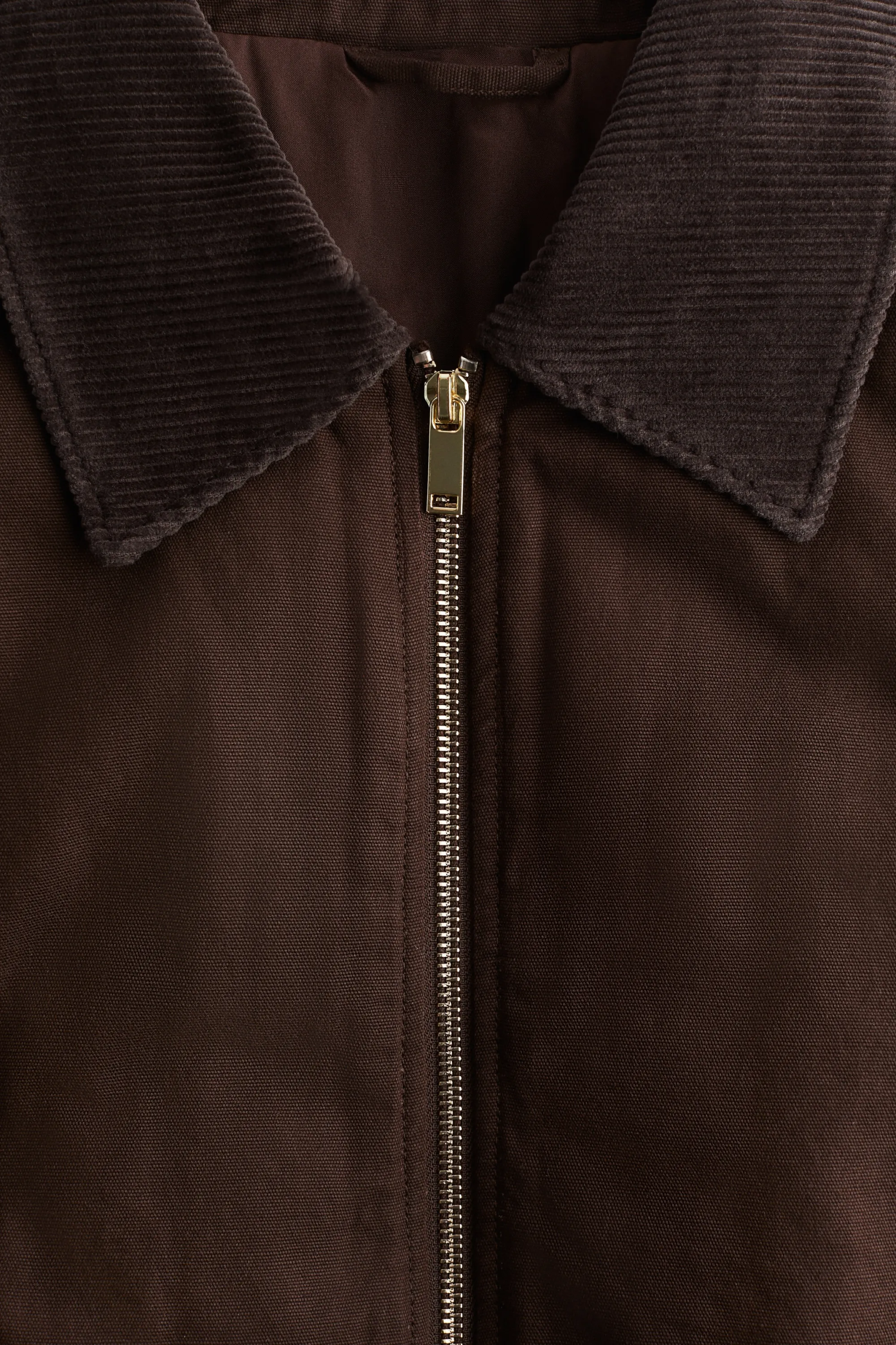 Veste sans manches avec col en velours côtelé - Marron foncé