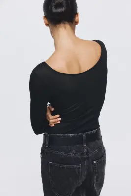Top scintillant avec détail torsadé - Noir — photo 2
