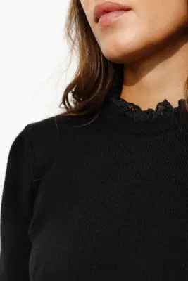 Pull col rond détail dentelle — photo 5