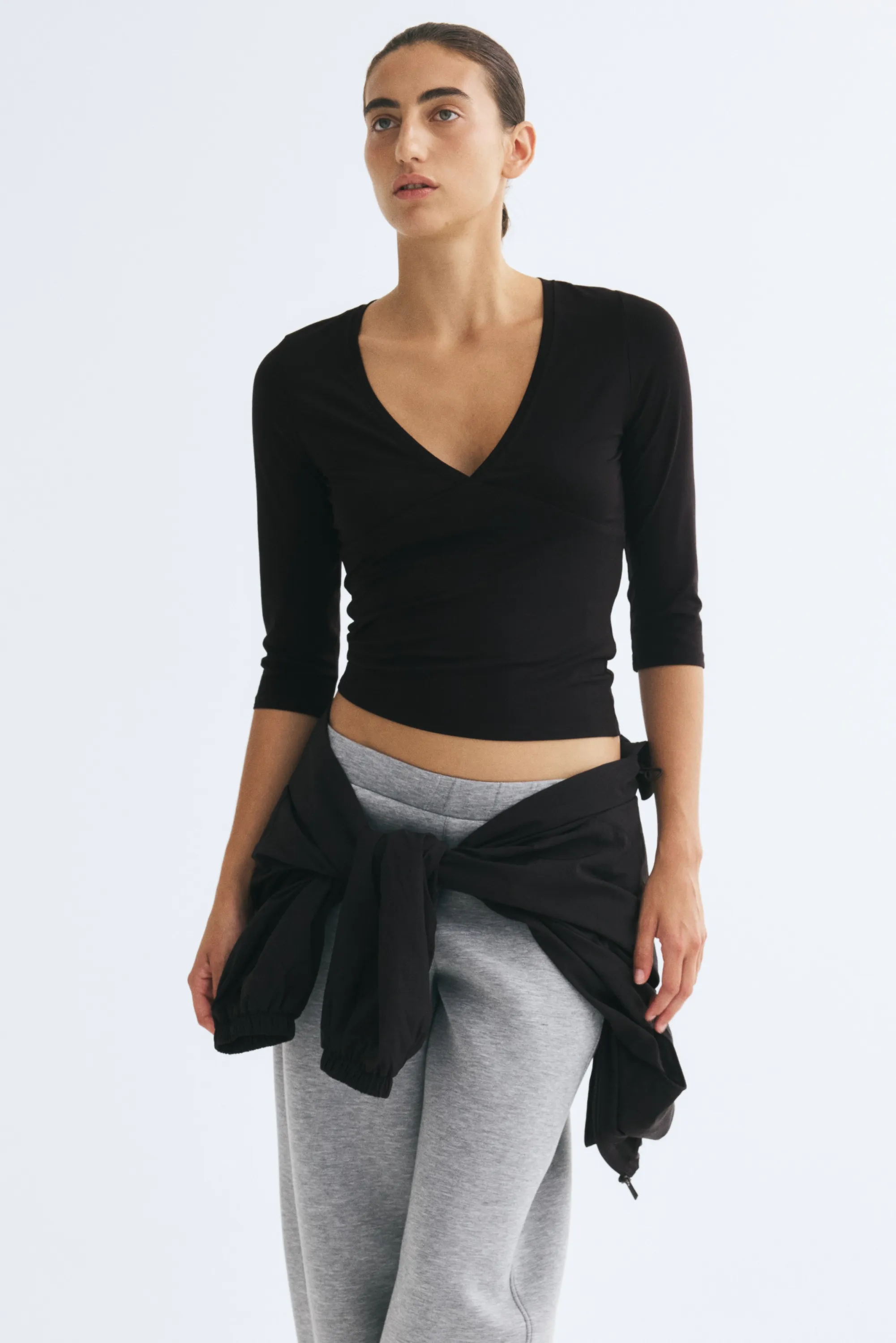Top à encolure en V en viscose - Noir
