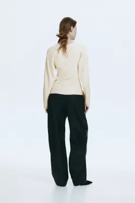 Top à encolure en V en maille - Beige clair — photo 3