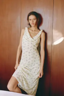 Robe à encolure bénitier avec bretelles à nouer - Jaune clair/fleuri — photo 1