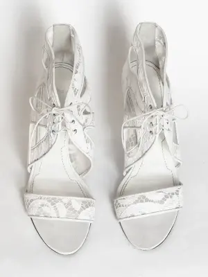 Sandales à talon en cuir et dentelle blanche NEUVES Prix boutique 640€ Taille 40 — photo 5
