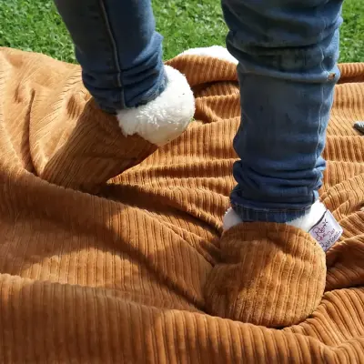 Chaussons bébé en velours (au choix) – Rien Que Des Bêtises — photo 5