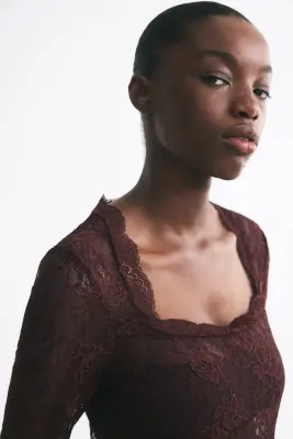Robe en dentelle avec encolure carrée - Marron foncé — photo 2