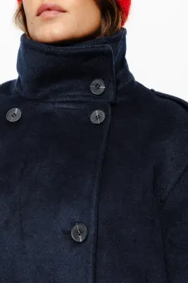 Manteau court et doux Femme — photo 5