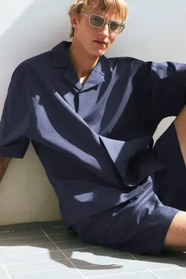 SHORT WORKWEAR CEINTURÉ EN COTON PIMA - BLEU MARINE — photo 4