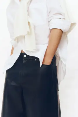 Short Regular Fit en cuir - Bleu marine — photo 2
