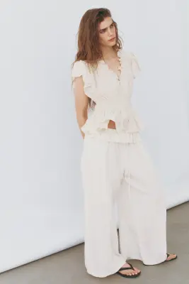 Blouse à manches volantées avec basque - Beige clair — photo 2