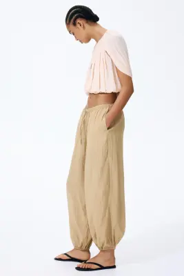 Crinkled balloon trousers - Beige — photo 2