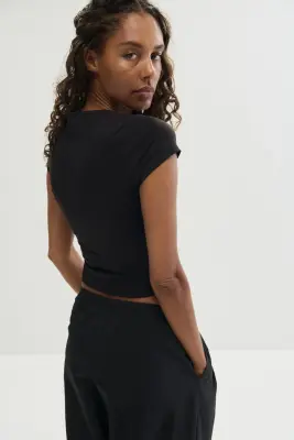 T-shirt de sport SculptMove™ - Noir — photo 3