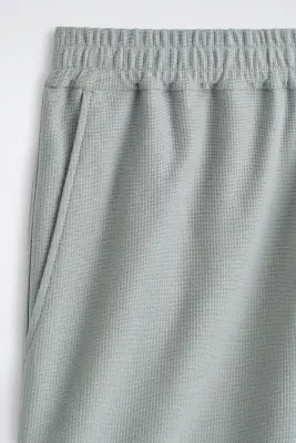 SHORT EN COTON PIQUÉ À TAILLE ÉLASTIQUÉE - GRIS — photo 5