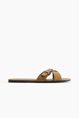 Sandales à brides croisées - Beige — photo 2