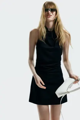 Robe dos nu à effet drapé - Noir — photo 2