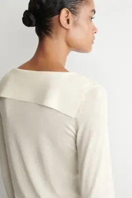 CHEMISE EN MAILLE DE COTON ET SOIE À COL MARIN - CRÈME — photo 4