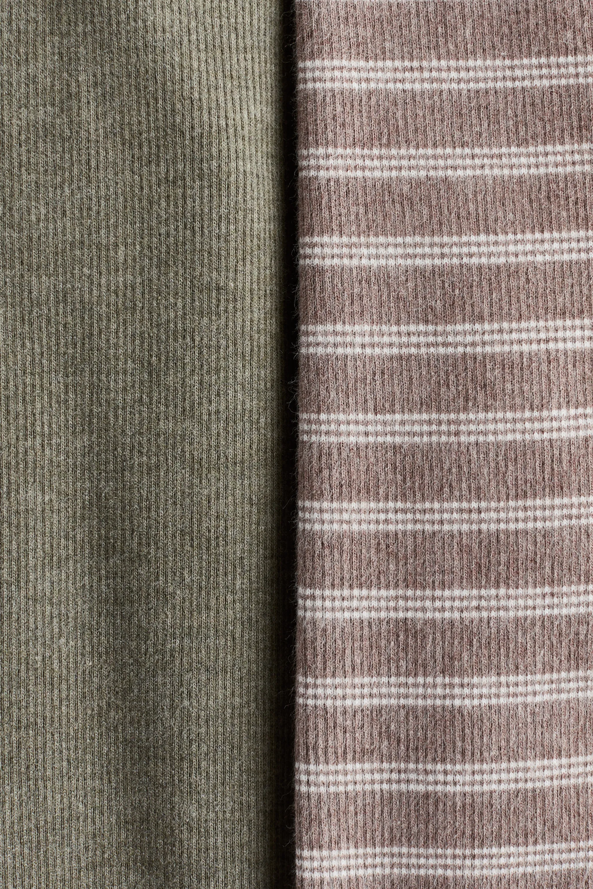 Lot de 2 leggings côtelés en coton - Vert kaki/rayures blanches