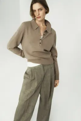 Pull façon polo avec épaulettes - Taupe — photo 2